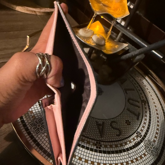 Gucci cat wallet - Picture 11 of 13